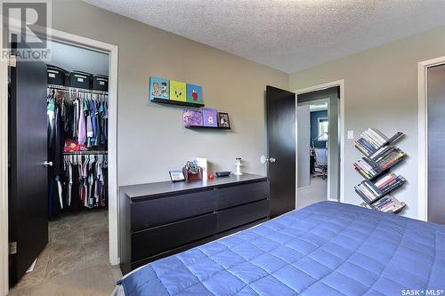 127 Rodenbush Drive, Regina, SK - Indoor Photo Showing Bedroom