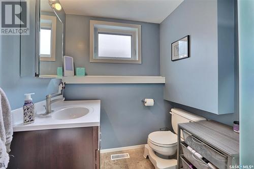 127 Rodenbush Drive, Regina, SK - Indoor Photo Showing Bathroom