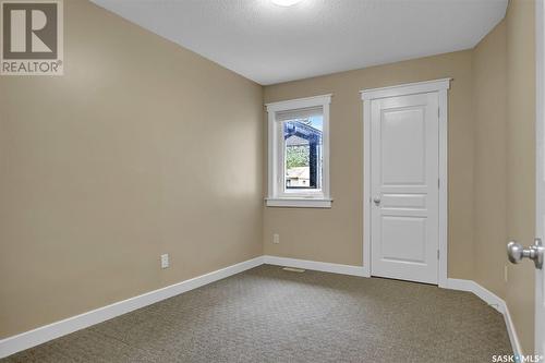 352 Smith Street, Regina, SK - Indoor Photo Showing Other Room