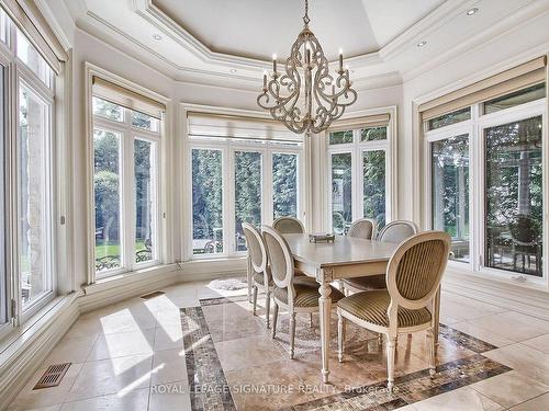 39 Fifeshire Rd, Toronto, ON - Indoor Photo Showing Dining Room