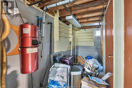 2584 Chilver Road, Windsor, ON - Indoor Photo Showing Basement