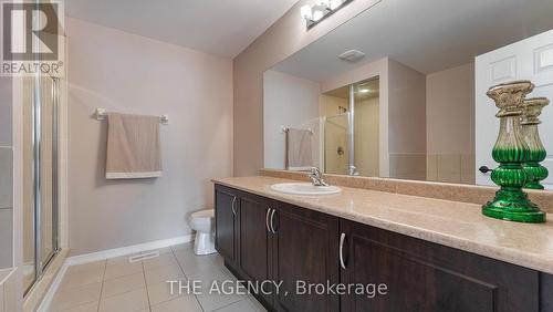 2 Turnbull Drive, Brantford, ON - Indoor Photo Showing Bathroom