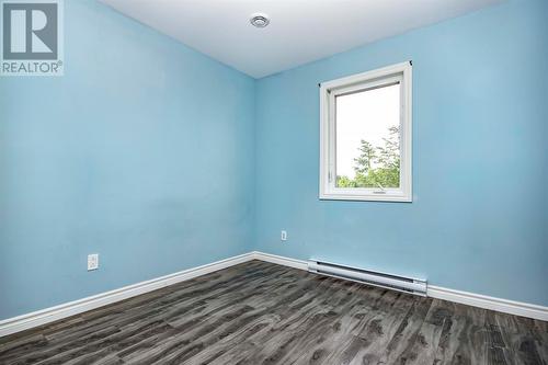 4 Madison Place, Paradise, NL - Indoor Photo Showing Other Room