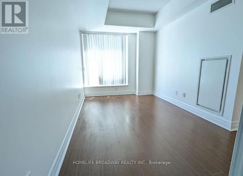 305 - 8 Scollard Street, Toronto, ON - Indoor Photo Showing Other Room