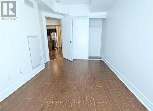 305 - 8 Scollard Street, Toronto, ON - Indoor Photo Showing Other Room