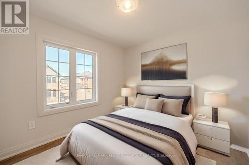 184 Durham Avenue, Barrie (Innis-Shore), ON - Indoor Photo Showing Bedroom