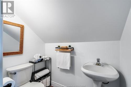 185 Baird Avenue, Wheatley, ON - Indoor Photo Showing Bathroom