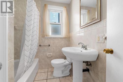 89 Westrose Avenue, Toronto (Kingsway South), ON - Indoor Photo Showing Bathroom