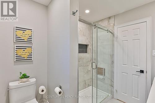 67 Cheeseman Drive, Markham, ON - Indoor Photo Showing Bathroom