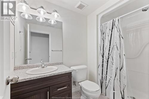 1150 Peabody Avenue, Windsor, ON - Indoor Photo Showing Bathroom