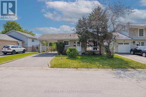 Newly paved driveway - 19 Archer Crescent, London, ON - Outdoor With Facade