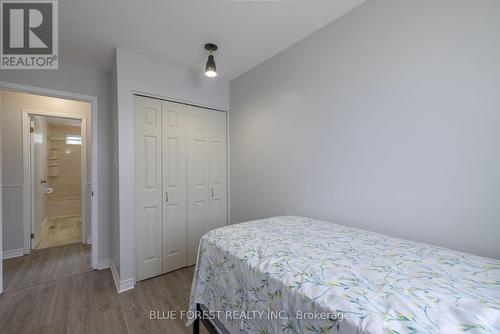 Freshly painted - 19 Archer Crescent, London, ON - Indoor Photo Showing Bedroom