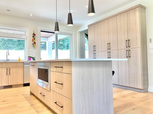 8761 Riverside Drive, Grand Forks, BC - Indoor Photo Showing Kitchen