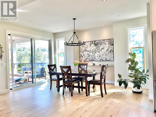 8761 Riverside Drive, Grand Forks, BC - Indoor Photo Showing Dining Room