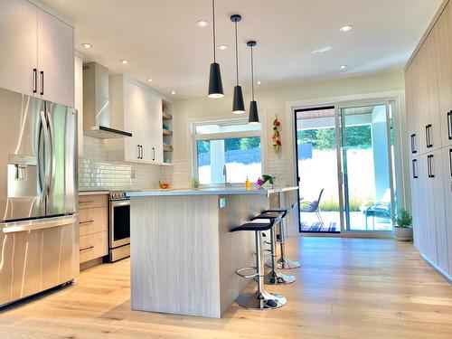 8761 Riverside Drive, Grand Forks, BC - Indoor Photo Showing Kitchen With Upgraded Kitchen