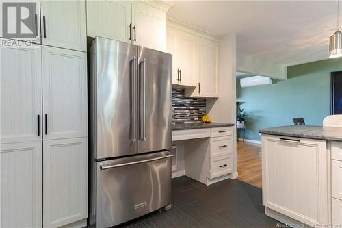 846 Mccavour Drive, Saint John, NB - Indoor Photo Showing Kitchen