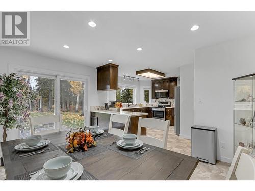 9105 Tabor Glen Drive, Prince George, BC - Indoor Photo Showing Dining Room