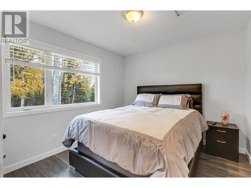 9105 Tabor Glen Drive, Prince George, BC - Indoor Photo Showing Bedroom