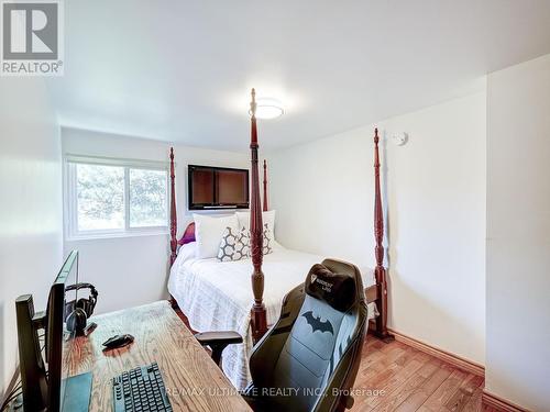 181 Rusty Crestway, Toronto, ON - Indoor Photo Showing Bedroom