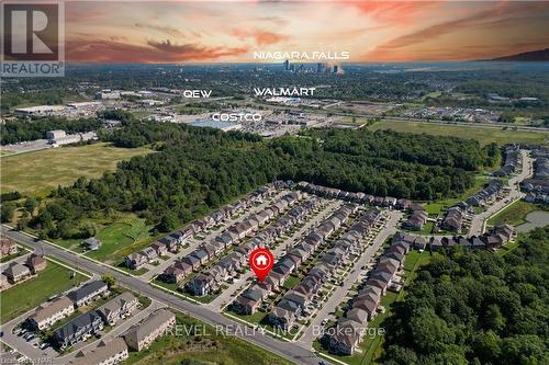 8176 Blue Ash Lane, Niagara Falls, ON - Outdoor With View