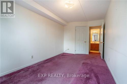 212 - 416 Limeridge Road E, Hamilton (Bruleville), ON - Indoor Photo Showing Other Room