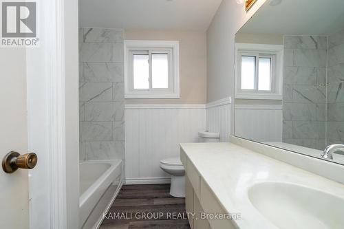 Main - 638 Carlton Street, St. Catharines, ON - Indoor Photo Showing Bathroom