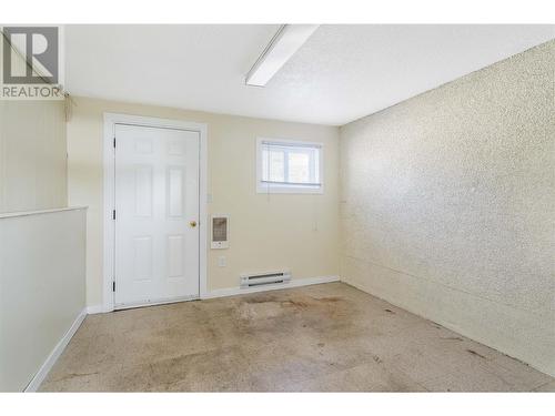 830 Cactus Road, Kelowna, BC - Indoor Photo Showing Other Room