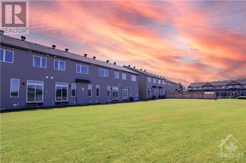 This home has not been built. Images provided are to showcase builder finishes. - 1928 Hawker Private, Ottawa, ON - Outdoor