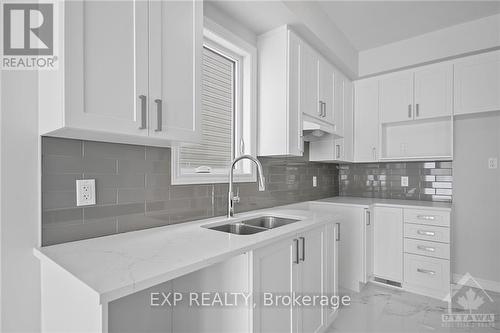 1922 Hawker, Ottawa, ON - Indoor Photo Showing Kitchen With Double Sink