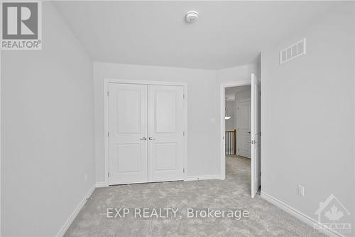 1922 Hawker, Ottawa, ON - Indoor Photo Showing Other Room