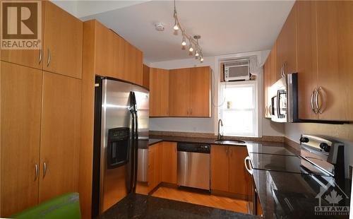 Unit 202 Kitchen - 17 Marlborough Avenue E, Ottawa, ON - Indoor Photo Showing Kitchen