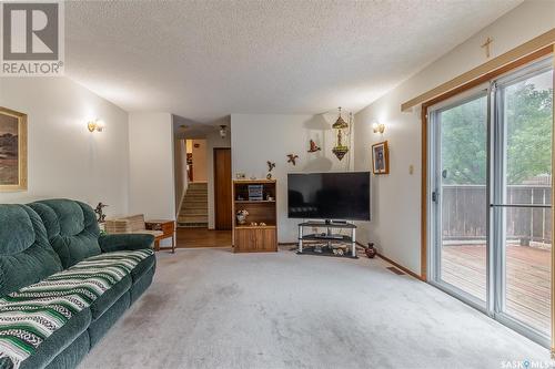 1 Calypso Drive, Moose Jaw, SK - Indoor Photo Showing Living Room