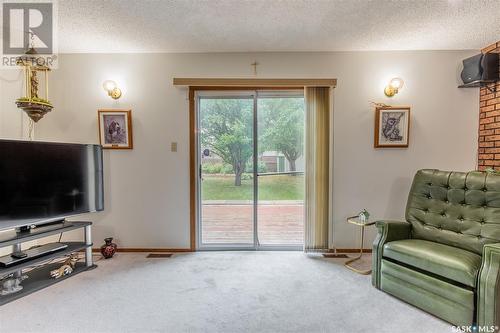 1 Calypso Drive, Moose Jaw, SK - Indoor Photo Showing Living Room