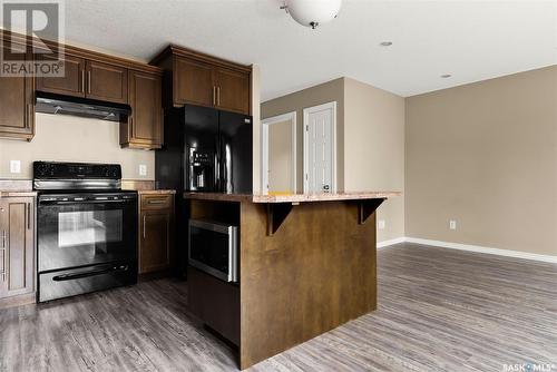 141 4100 Sandhill Crescent, Regina, SK - Indoor Photo Showing Kitchen