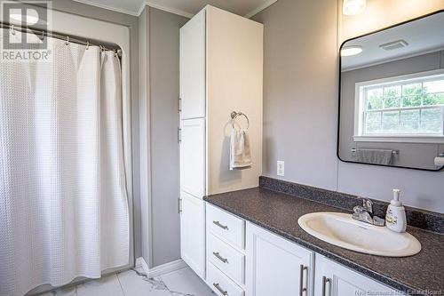 5850 Pokiok Settlement Road, Prince William, NB - Indoor Photo Showing Bathroom