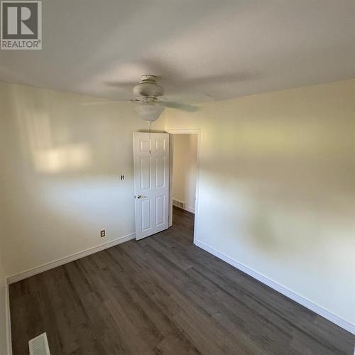 323 Elsfield Crescent Unit# Upper Part Only, Sarnia, ON - Indoor Photo Showing Other Room