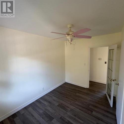 323 Elsfield Crescent Unit# Upper Part Only, Sarnia, ON - Indoor Photo Showing Other Room