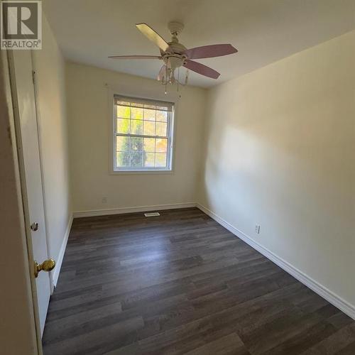 323 Elsfield Crescent Unit# Upper Part Only, Sarnia, ON - Indoor Photo Showing Other Room