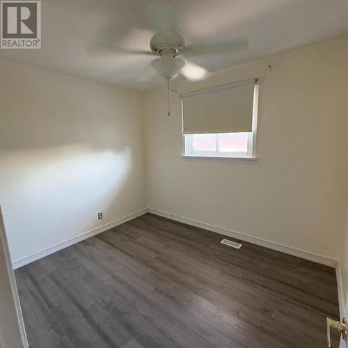 323 Elsfield Crescent Unit# Upper Part Only, Sarnia, ON - Indoor Photo Showing Other Room