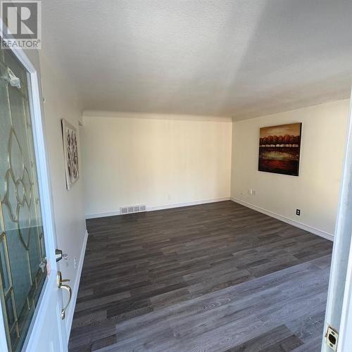 323 Elsfield Crescent Unit# Upper Part Only, Sarnia, ON - Indoor Photo Showing Other Room