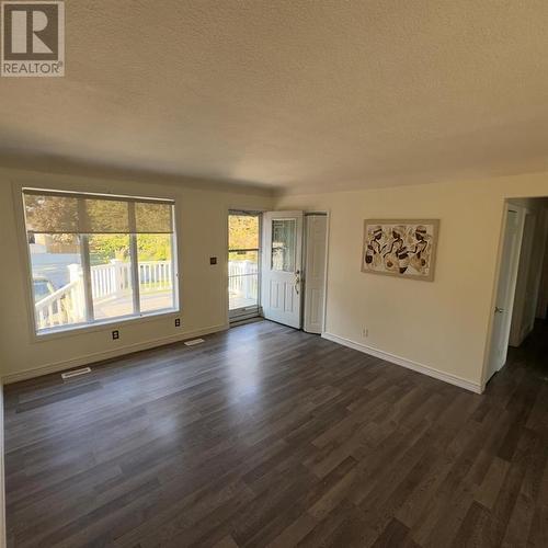 323 Elsfield Crescent Unit# Upper Part Only, Sarnia, ON - Indoor Photo Showing Other Room