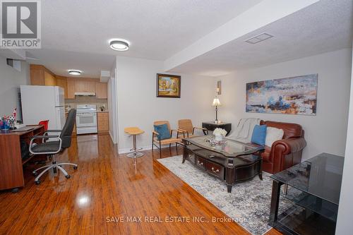 55 Ostrovsky Road, Vaughan (Vellore Village), ON - Indoor Photo Showing Living Room