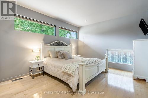 183 Cedar Island Road, Orillia, ON - Indoor Photo Showing Bedroom