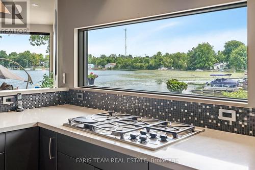 183 Cedar Island Road, Orillia, ON - Indoor Photo Showing Kitchen