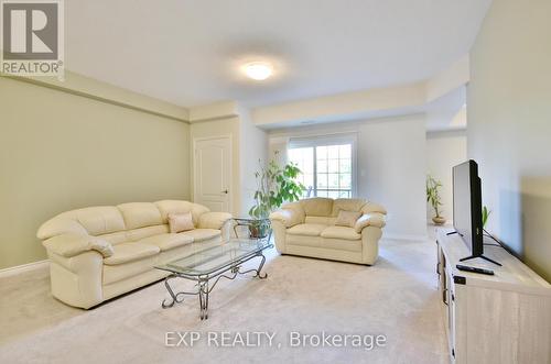 101 - 42 Ferndale Drive S, Barrie, ON - Indoor Photo Showing Living Room