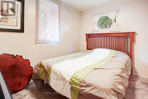 30 North Street, Barrie, ON - Indoor Photo Showing Bedroom