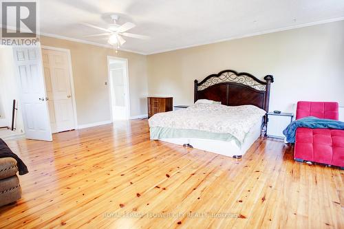 30 North Street, Barrie, ON - Indoor Photo Showing Bedroom