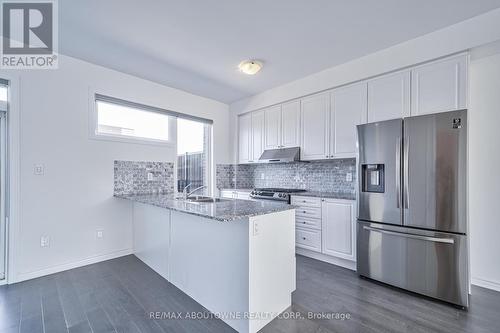 2501 Littlefield Crescent, Oakville (Glen Abbey), ON - Indoor Photo Showing Kitchen With Stainless Steel Kitchen With Upgraded Kitchen