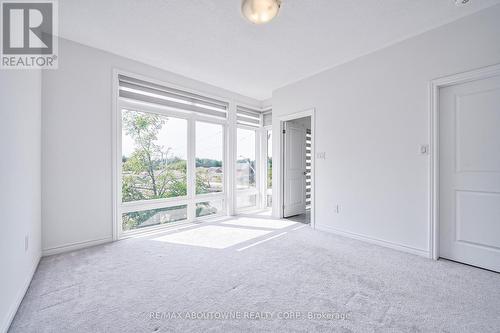 2501 Littlefield Crescent, Oakville (Glen Abbey), ON - Indoor Photo Showing Other Room