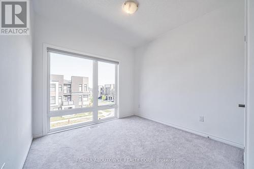 2501 Littlefield Crescent, Oakville, ON - Indoor Photo Showing Other Room